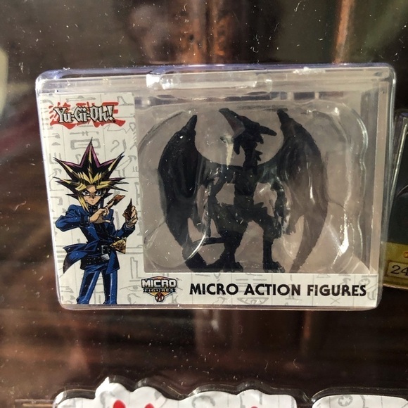 Yu-Gi-Oh! Micro Figures: Red-Eyes B. Dragon #456 - Picture 3 of 4